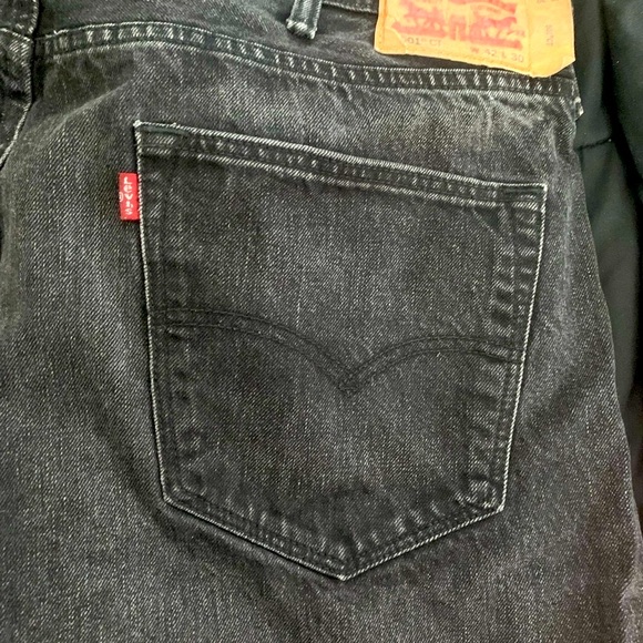 Levi's Other - Levi 501 Men Jeans size 42 X 30